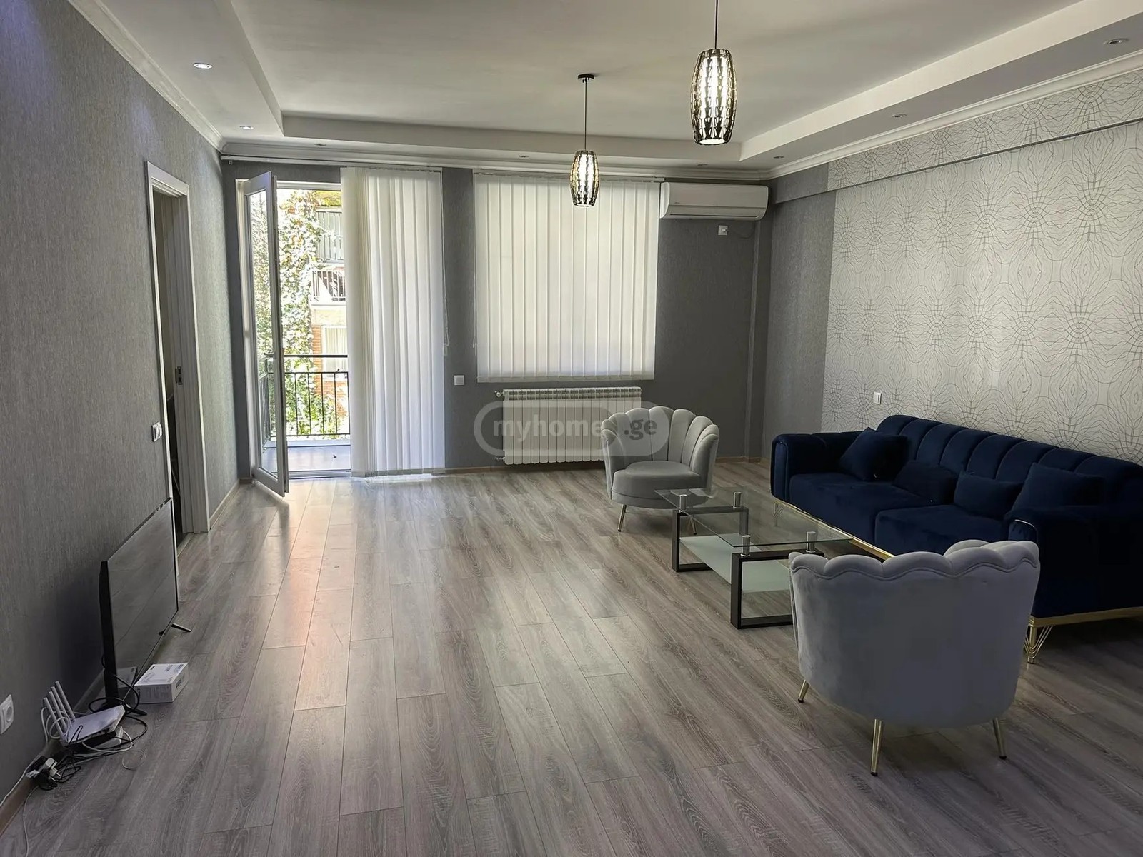 პოლიტკოვსკაია ა. ქ. (ჯიქია)  - 3 rooms