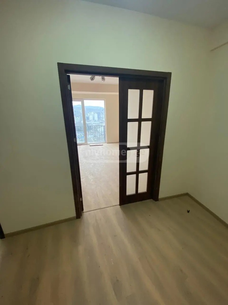 ლაისტი ა. ქ. 1 - 2 rooms