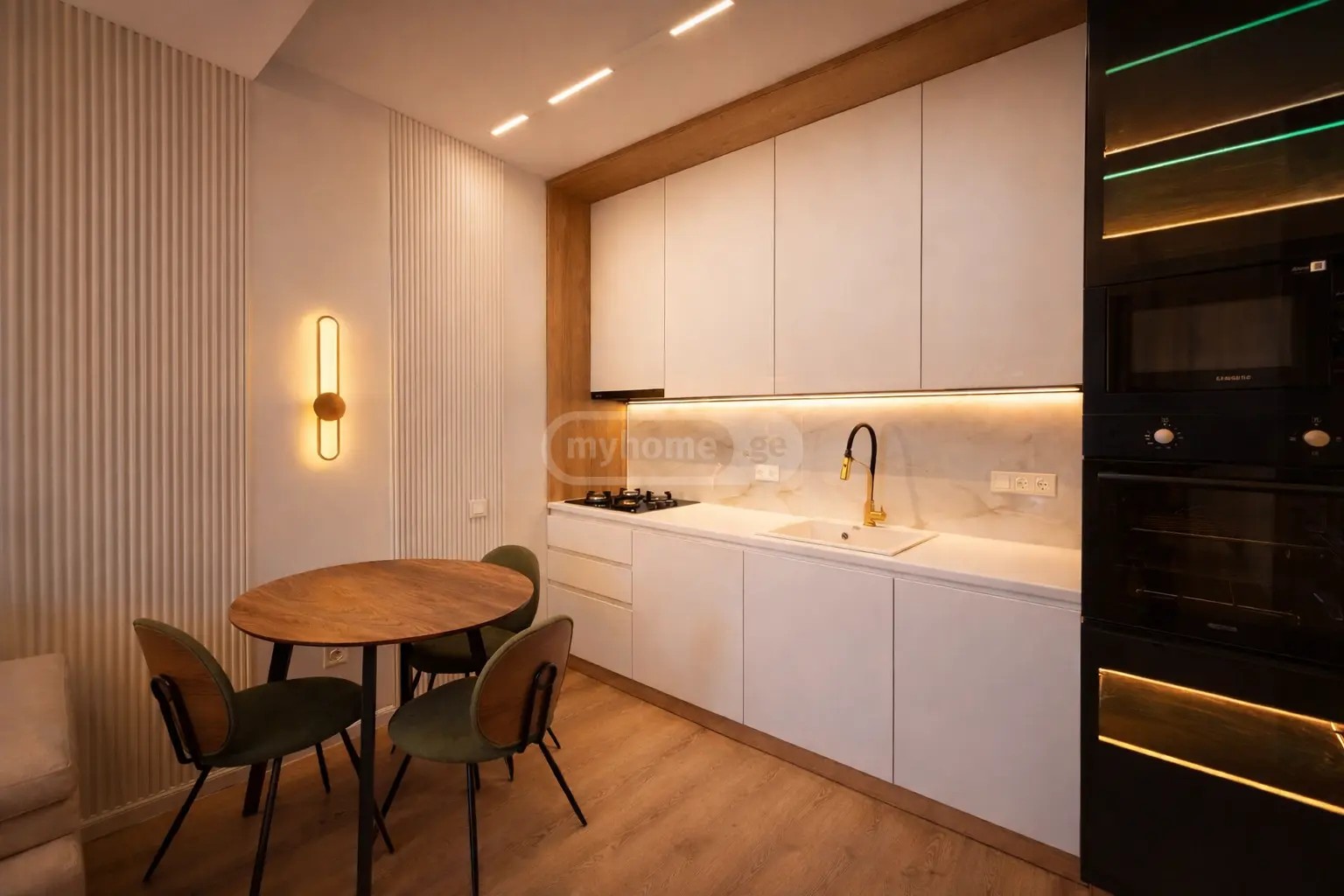 ნავთლუღის ქ. 10 - 3 rooms