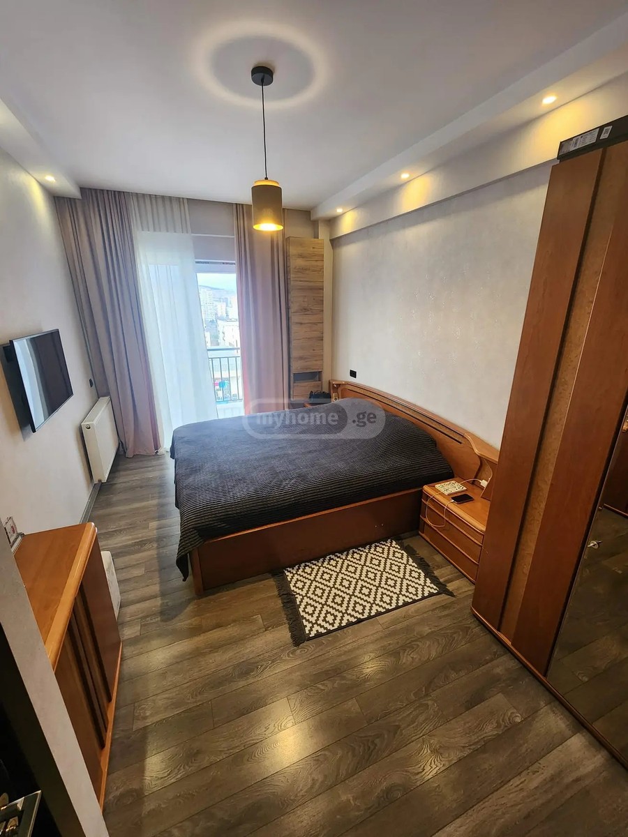 მირიან მეფის ქ. 11გ - 3 rooms