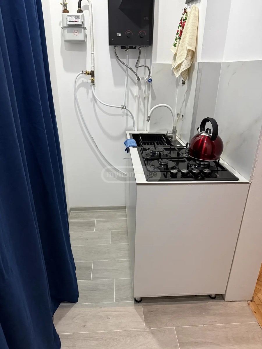 აღმაშენებლის გამზ.  - 1 rooms