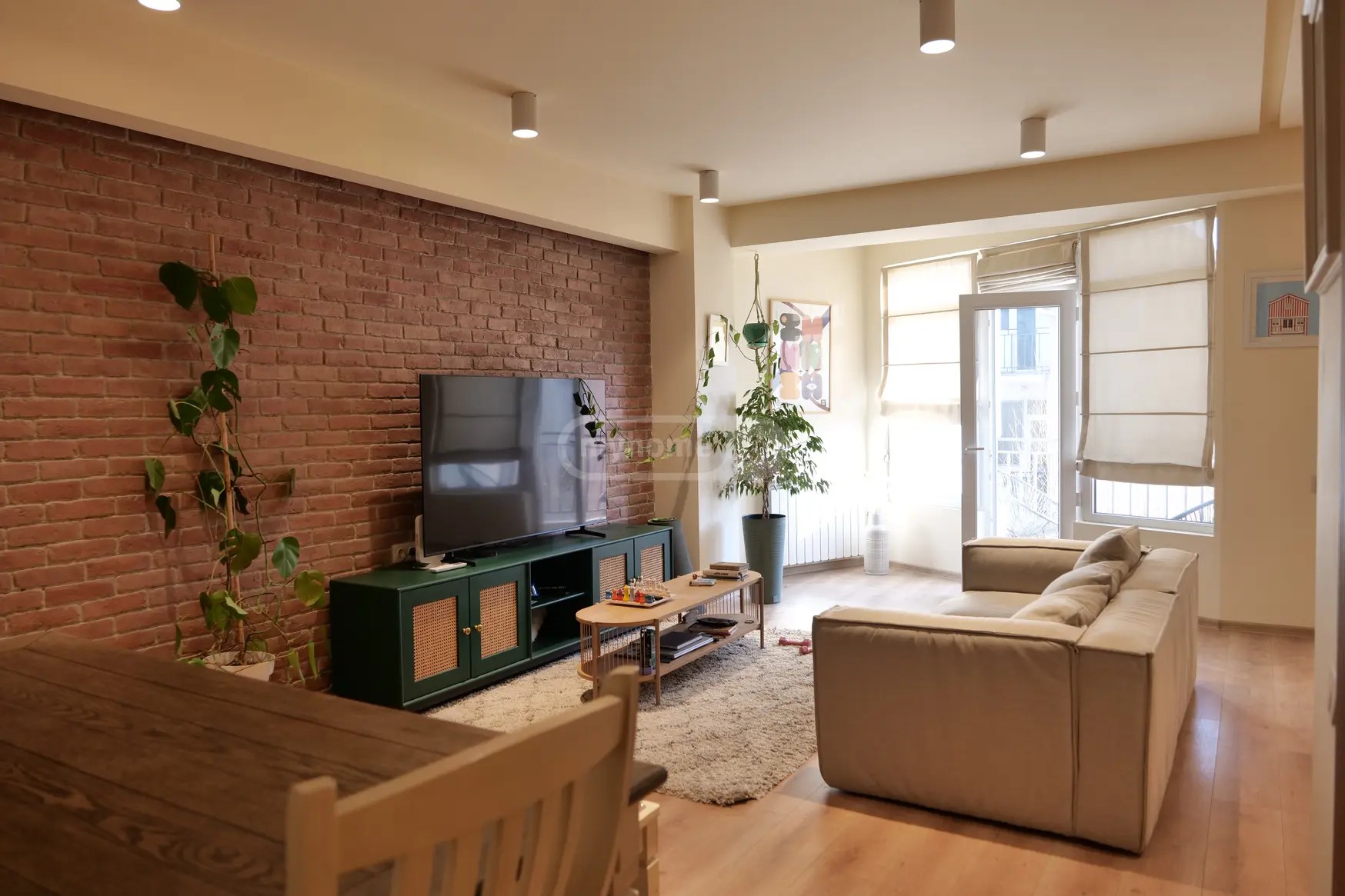 თინათინის  ქ. 32 - 2 rooms