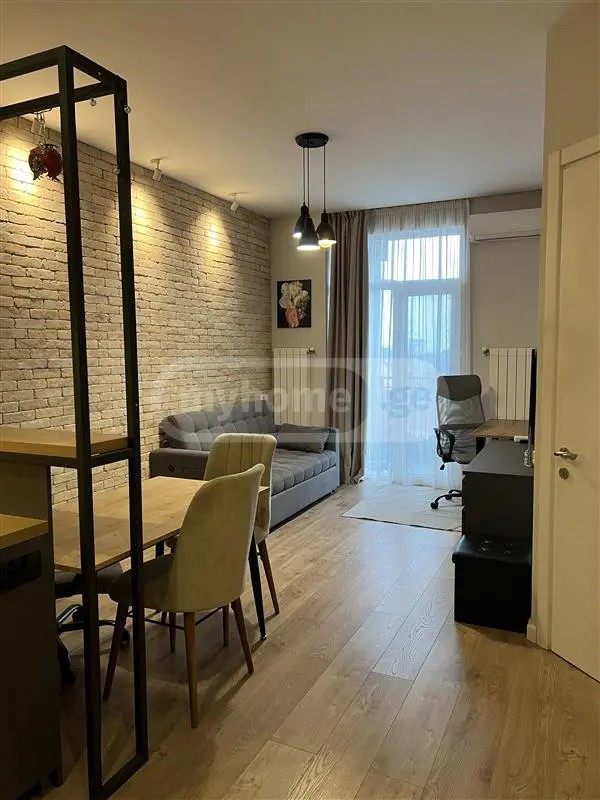 ბაგრატიონის ქუჩა 28 - 2 rooms