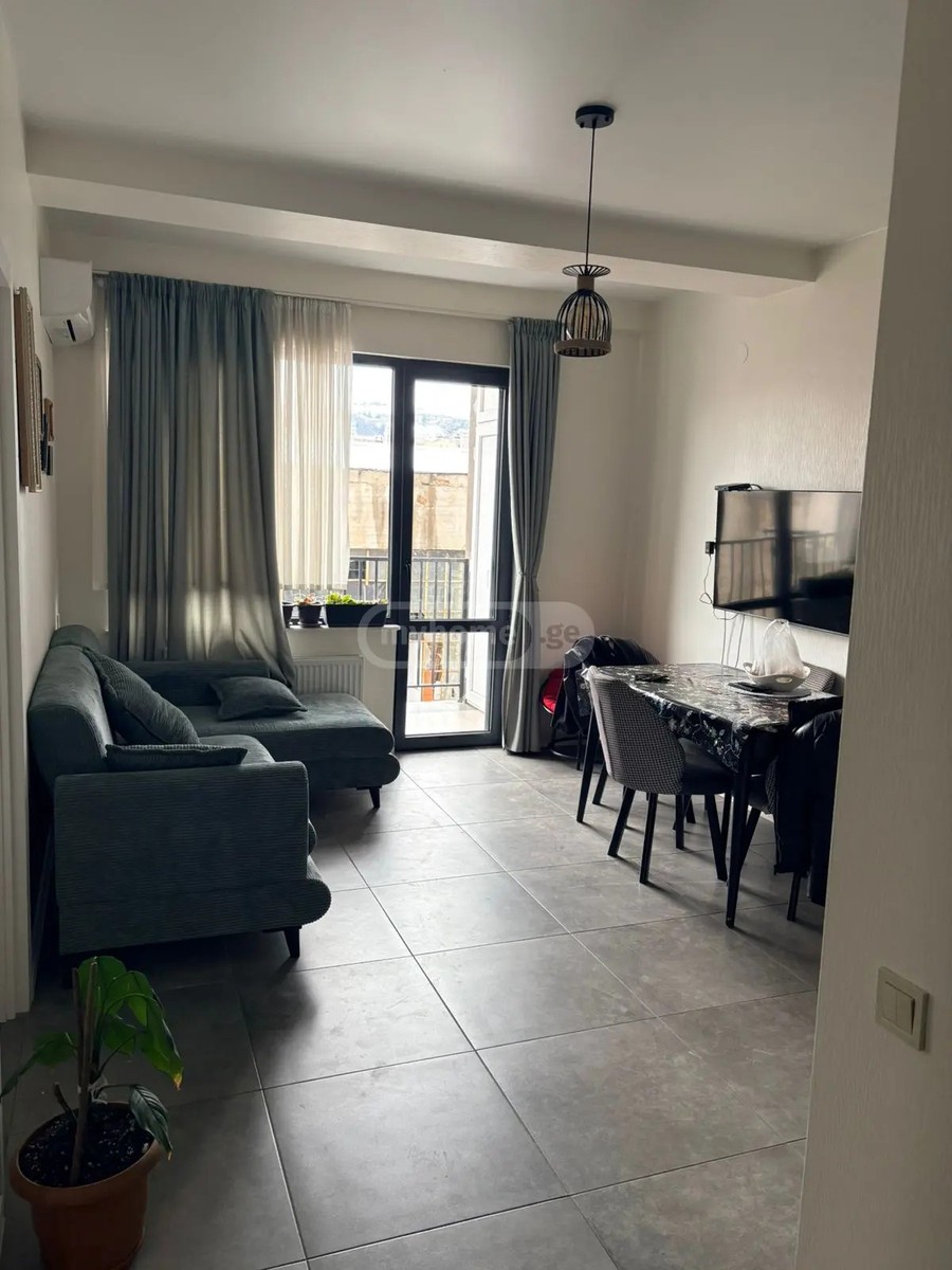 კედიას ქ. 18 - 3 rooms