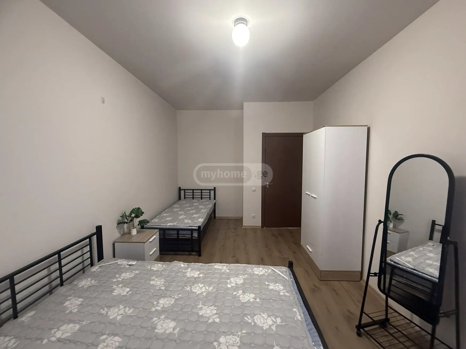 ნიკეას ქ.  - 2 rooms