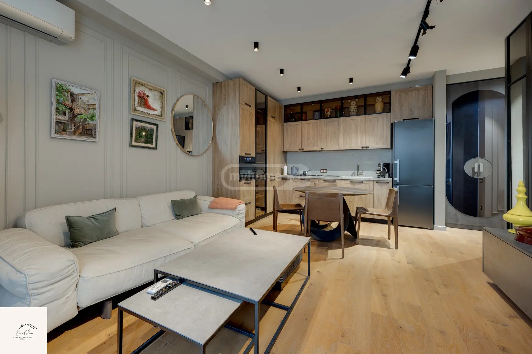 ჭავჭავაძე ი. გამზირი  - 3 rooms