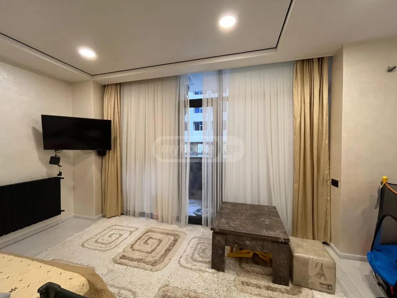 ანგისის 3 ჩიხი 8ა - 1 rooms