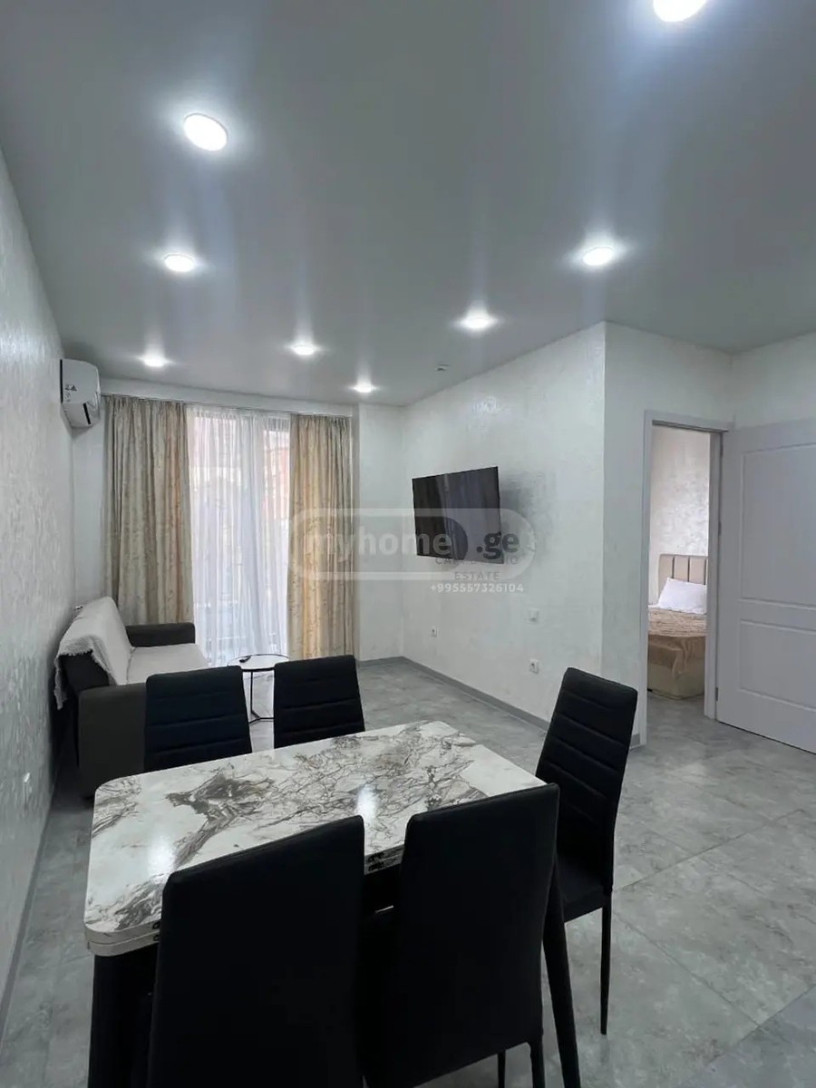 26 მაისის ქ. 13 - 2 rooms