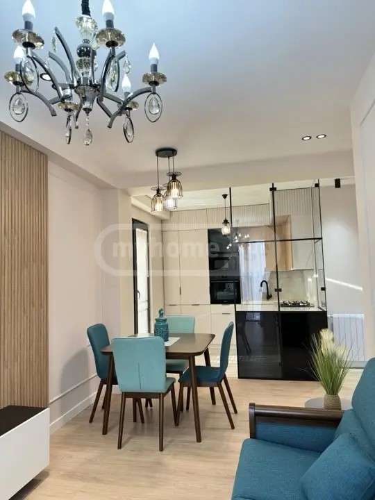 აღმაშენებლის გამზ. 132 - 2 rooms