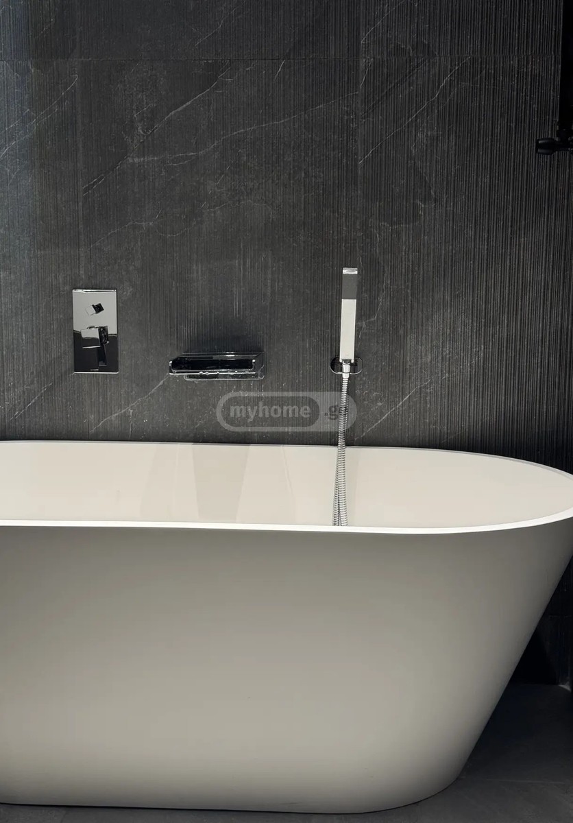 პოლიტკოვსკაია ა. ქ. (ჯიქია) 5 - 3 rooms