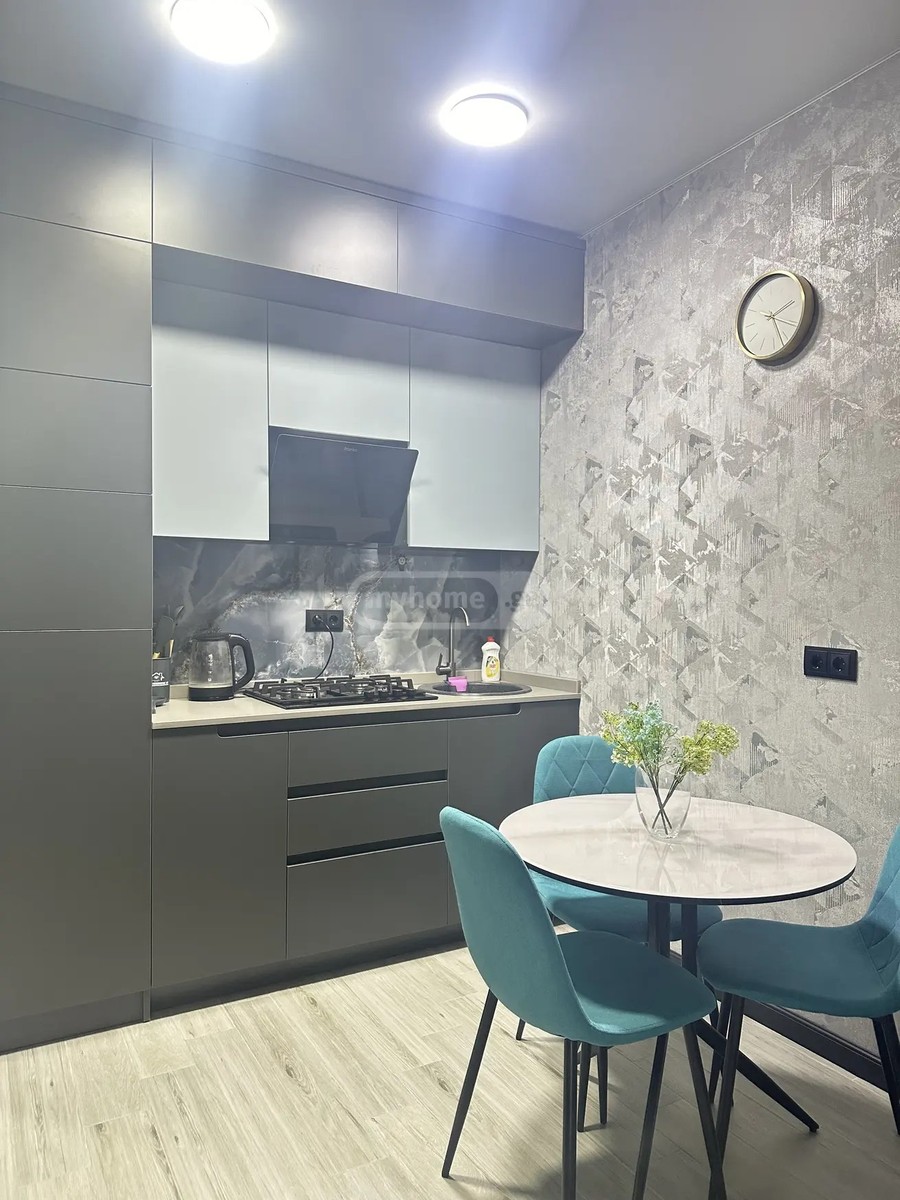 ანგისის ქ. 82 - 1 rooms