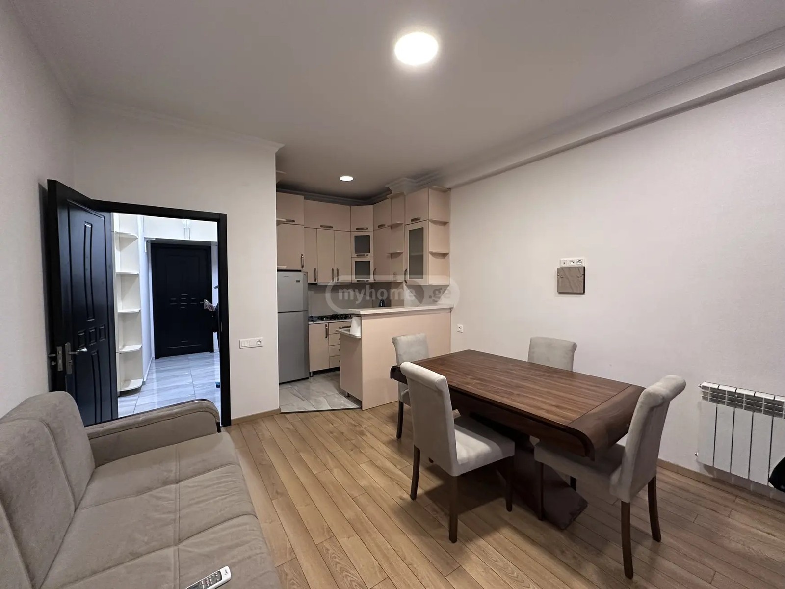 ნავთლუღის ქ. 39 - 3 rooms