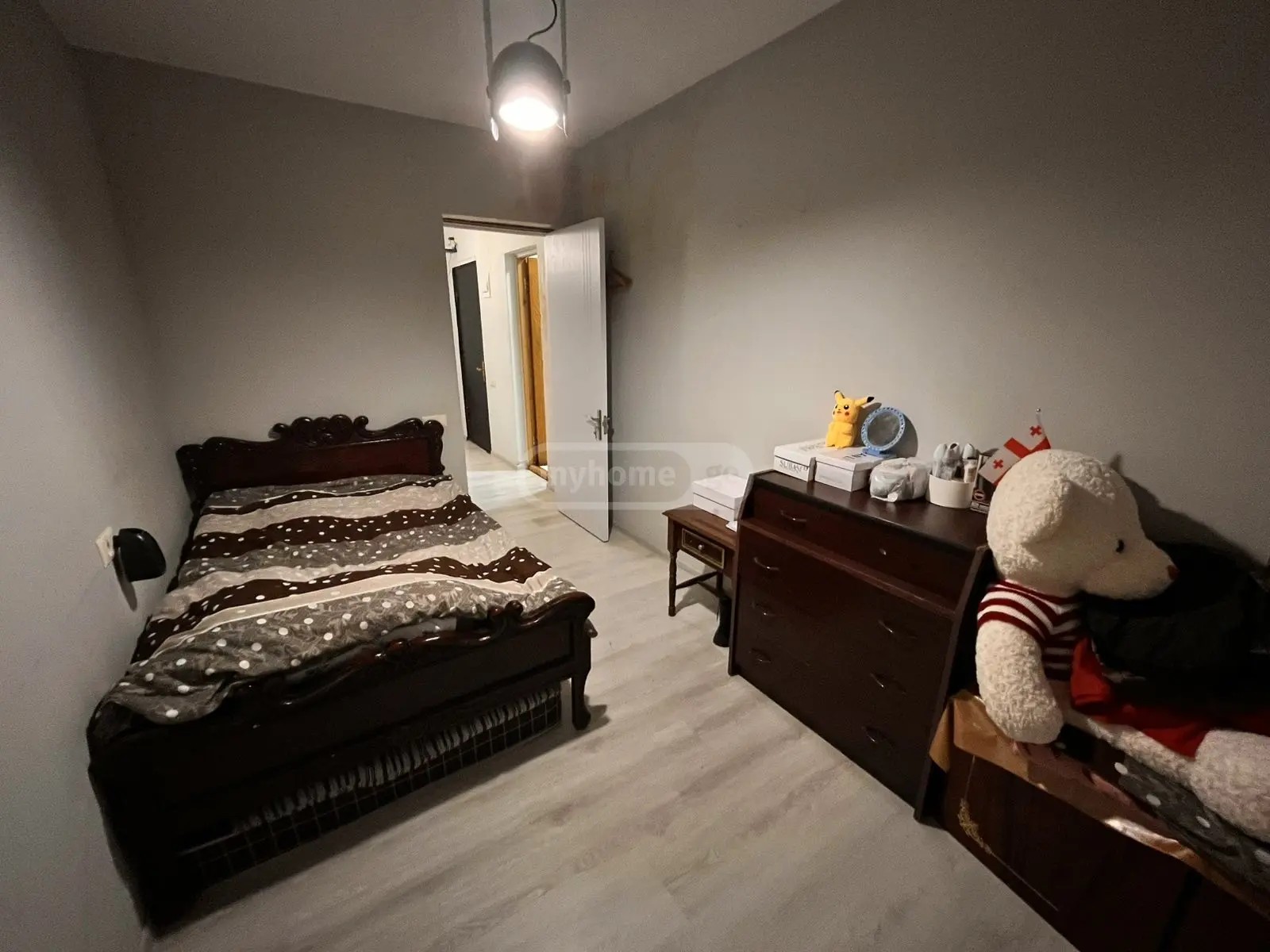 ხუნდაძის ქ. 55 - 3 rooms