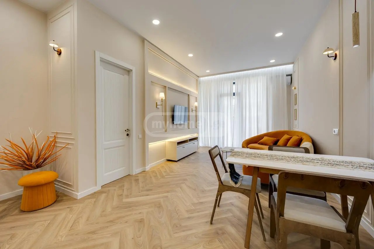 დემეტრე თავდადებულის ქუჩა 17 - 2 rooms