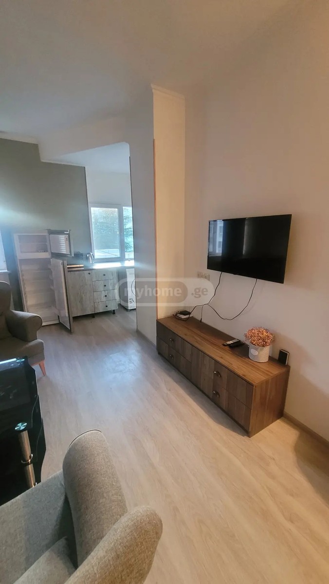 ვაჟა-ფშაველას გამზირი 11 - 2 rooms