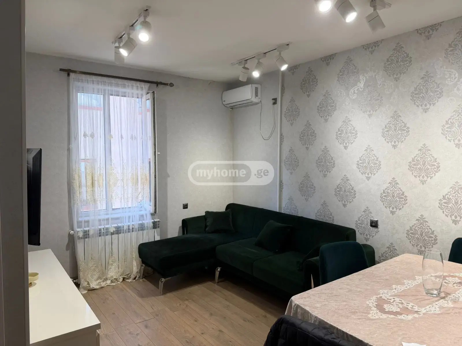 რუსთაველის ქ. 8 - 2 rooms