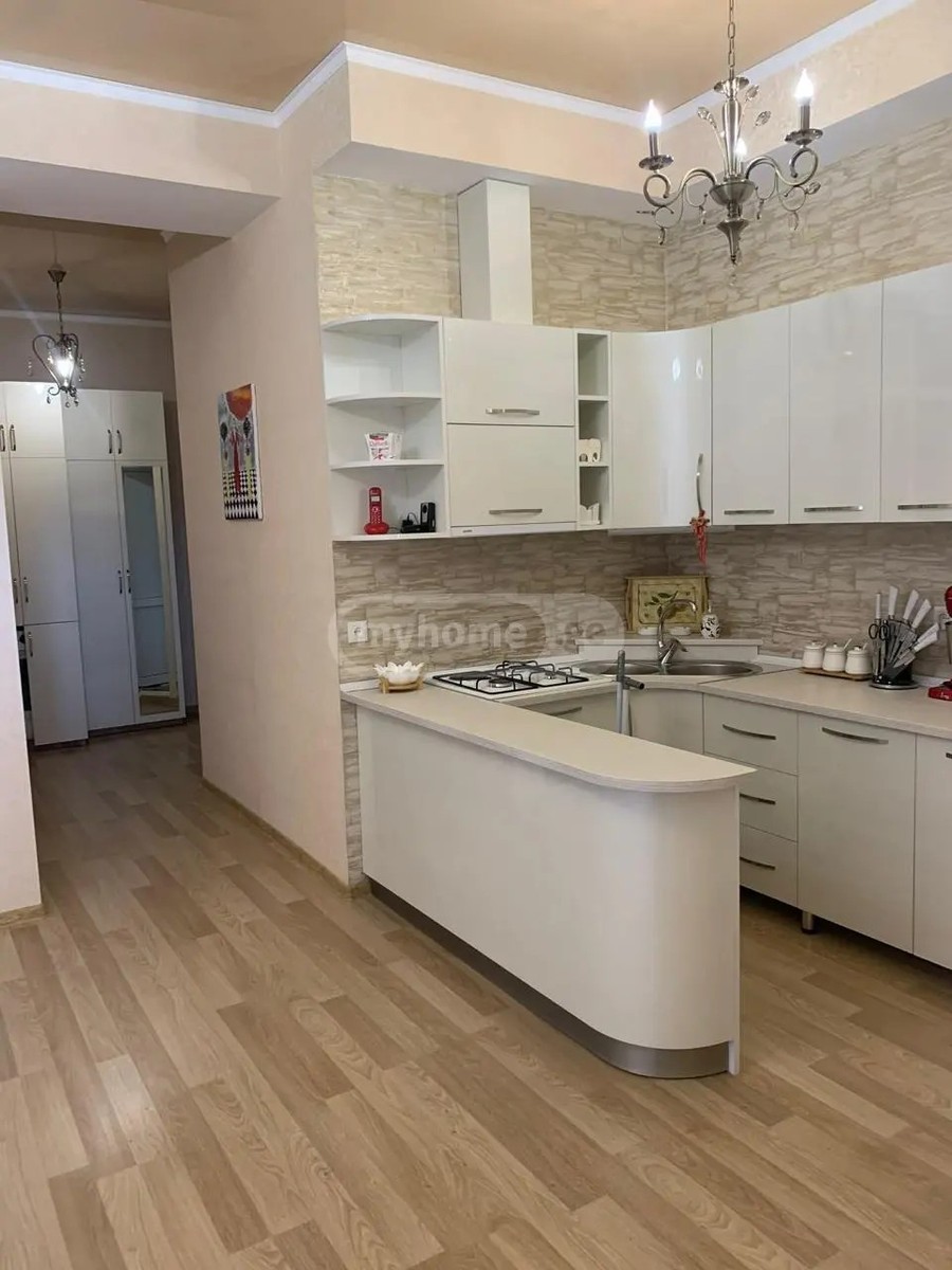 რუსთაველის შეს. 34 - 3 rooms