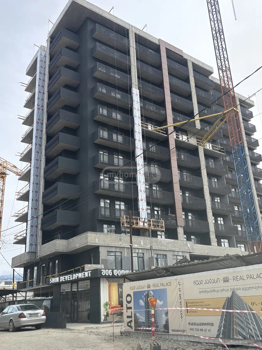 კათოლიკოს აბრამ I ქ. 18 - 3 rooms