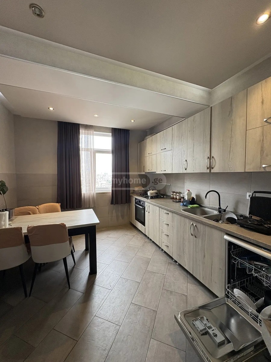 წყალტუბოს ქ. 24 - 4 rooms