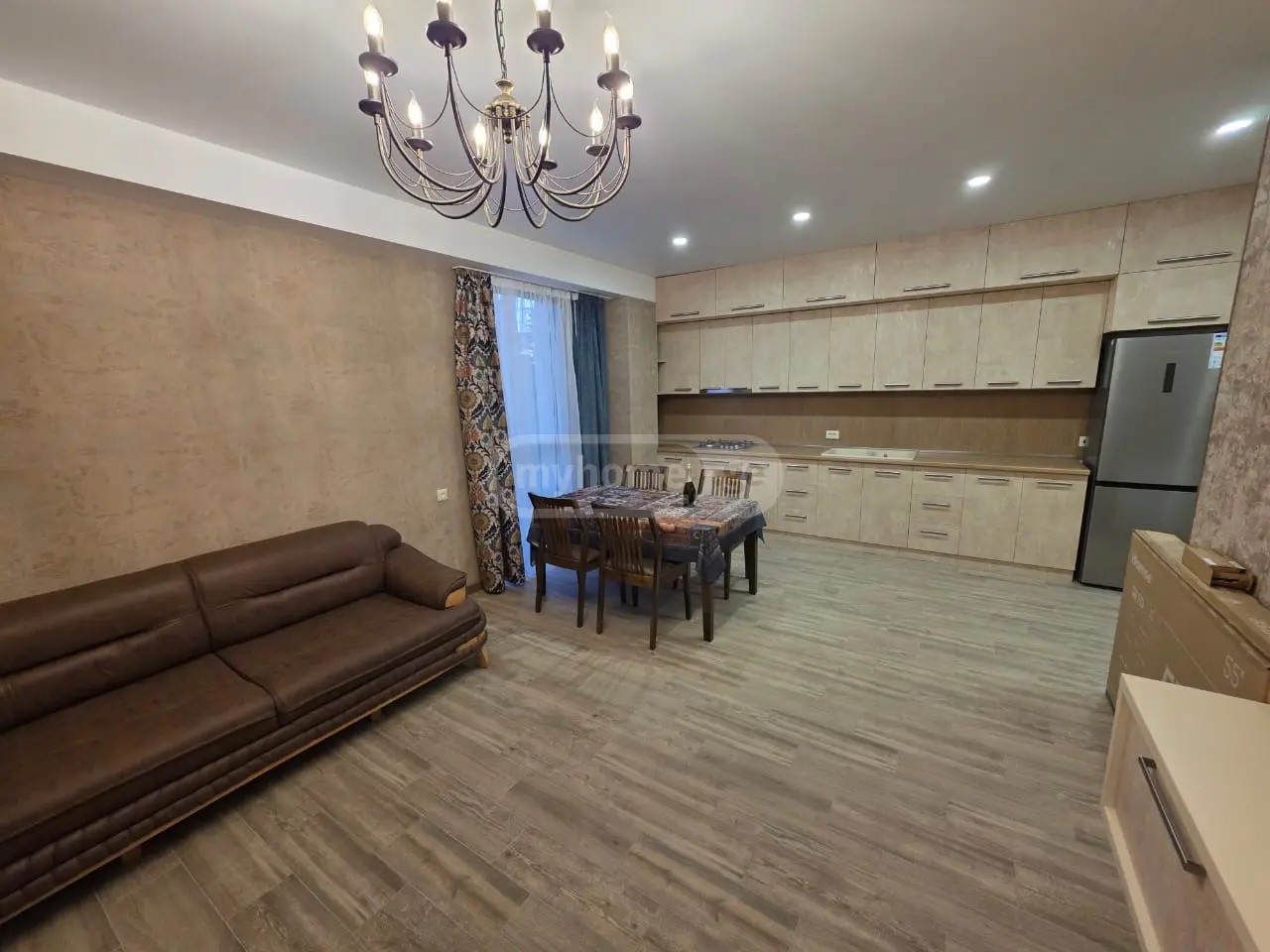 ასათიანი ლ. ქ.  - 3 rooms