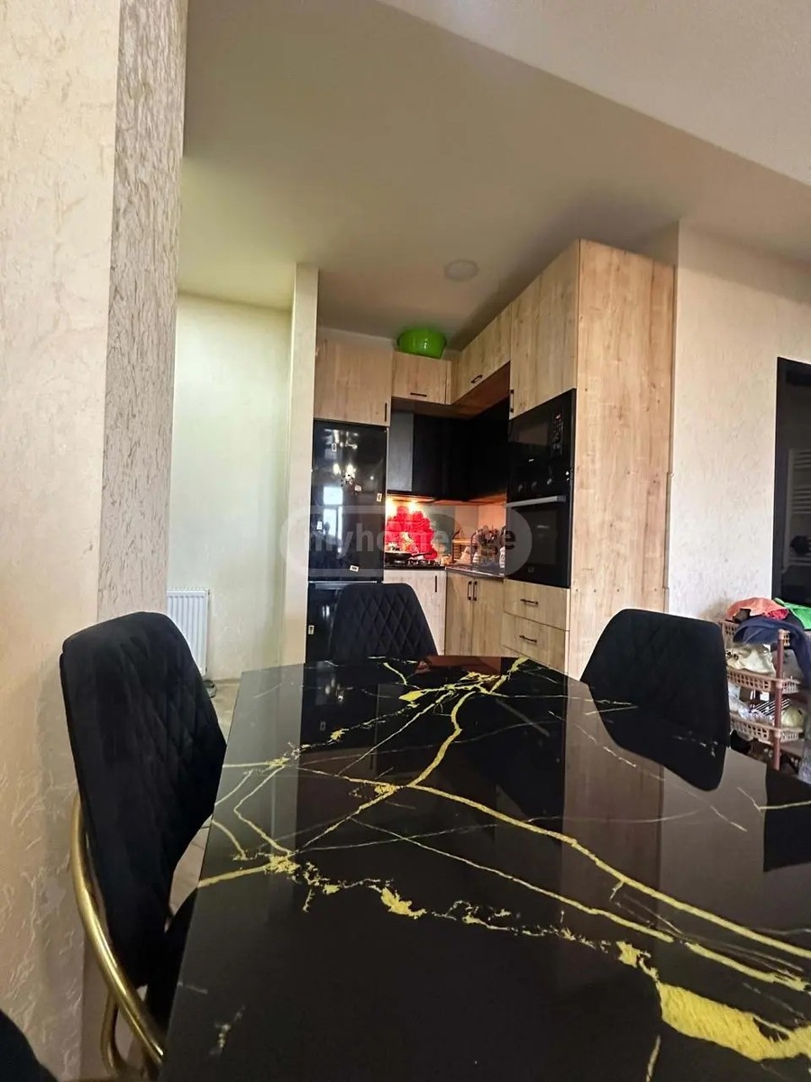 ნესტან-დარეჯანის ქ. 10 - 3 rooms