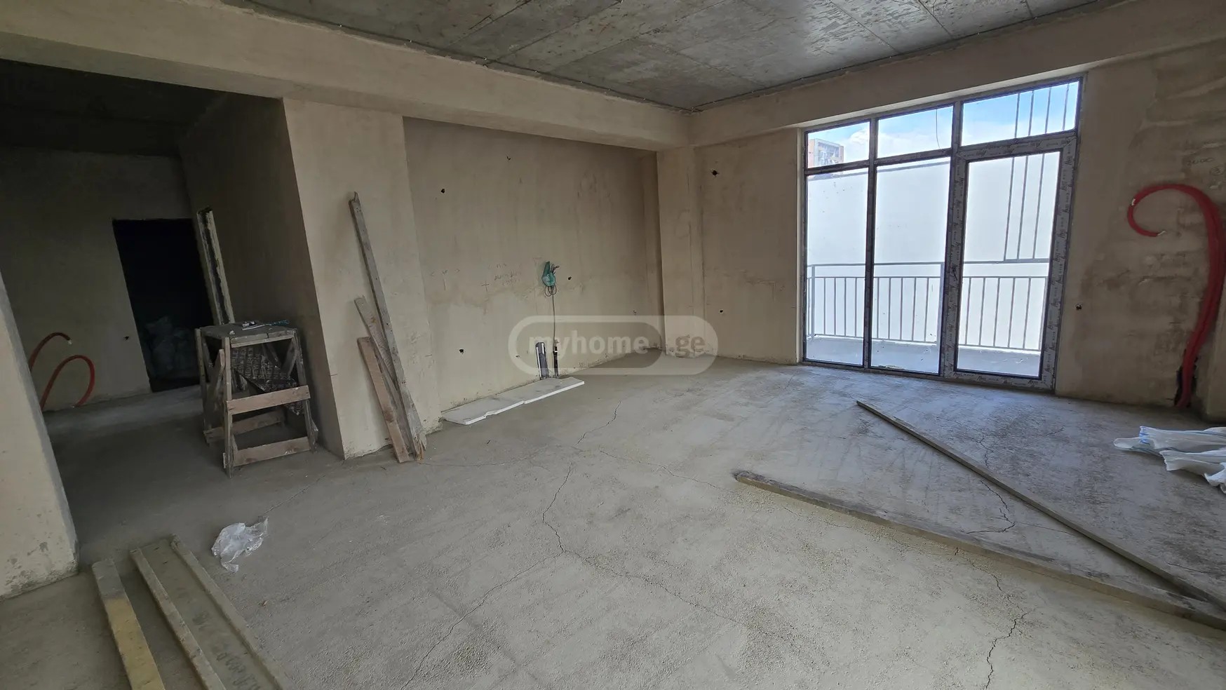 ვეფხისტყაოსნის ქ. 37 - 5 rooms