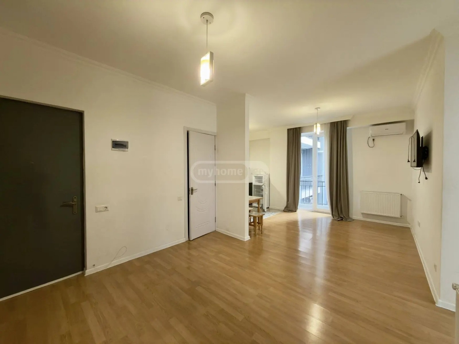 გურამიშვილის გამზ.  - 3 rooms