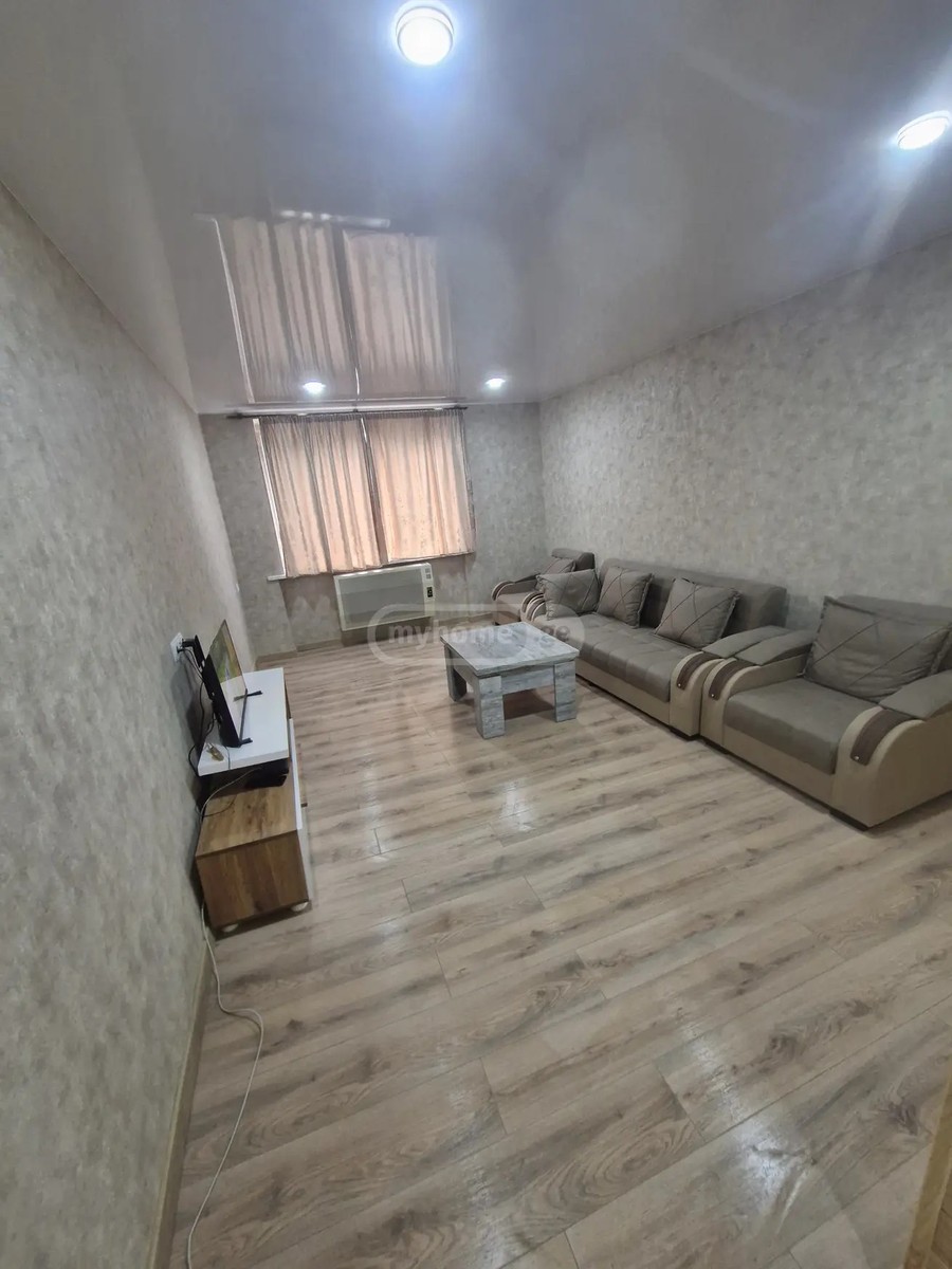 ნაკადულის ქ.  - 3 rooms