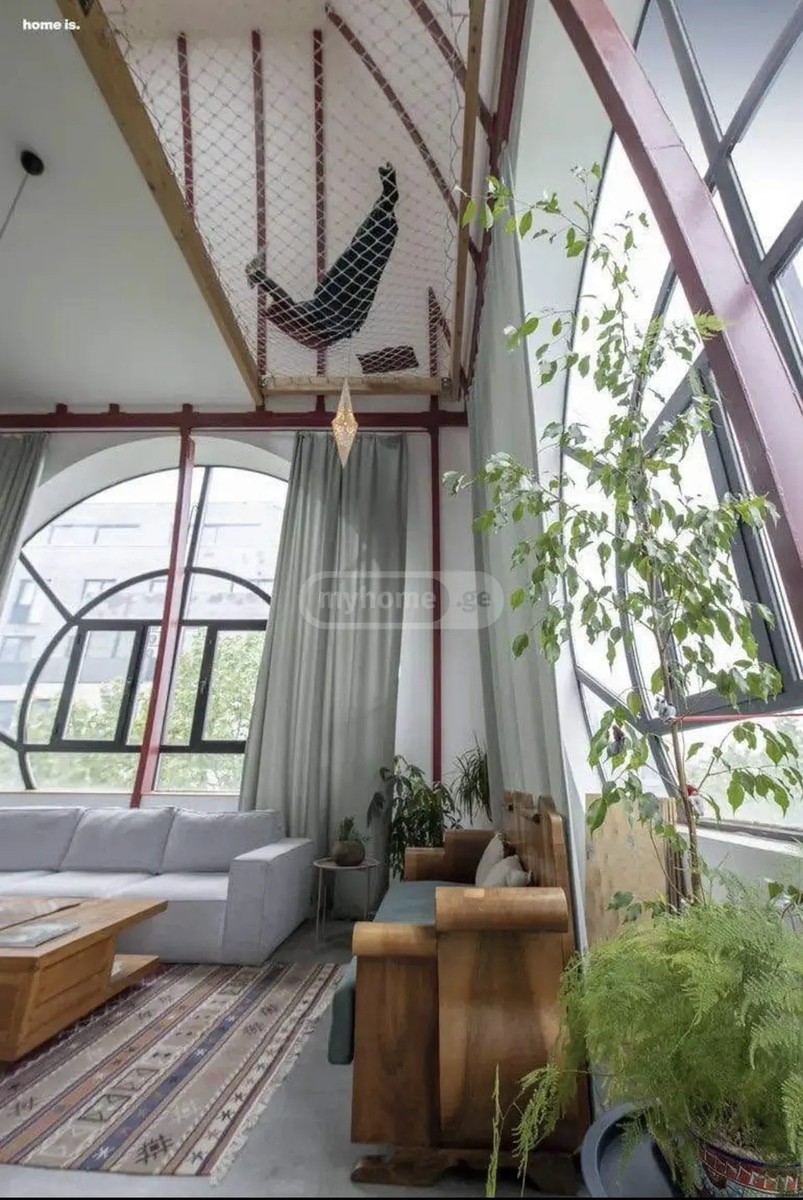 თაქთაქიშვილის ქ. 10 - 4 rooms