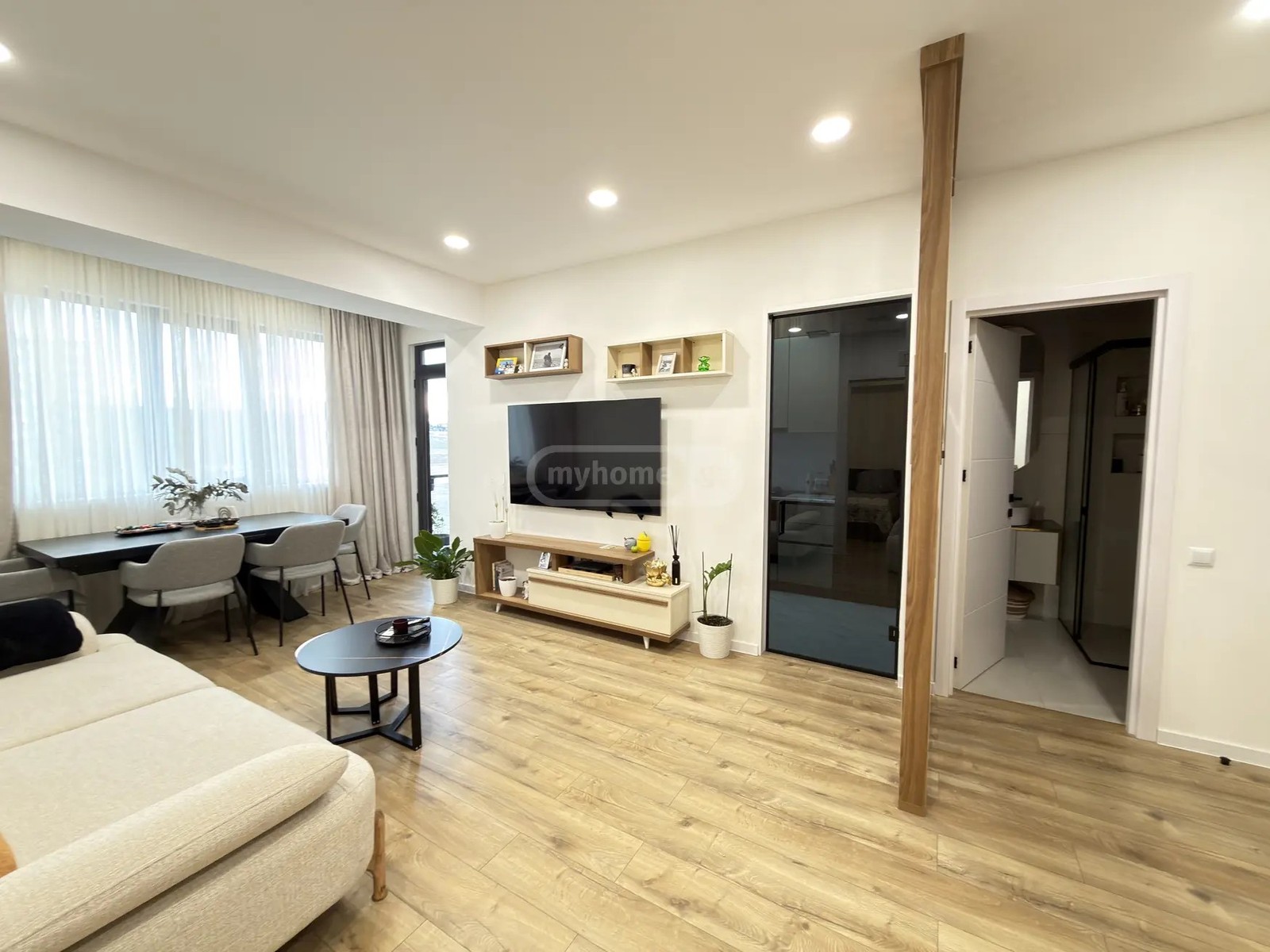 ლეჟავას ქ. 4 - 2 rooms