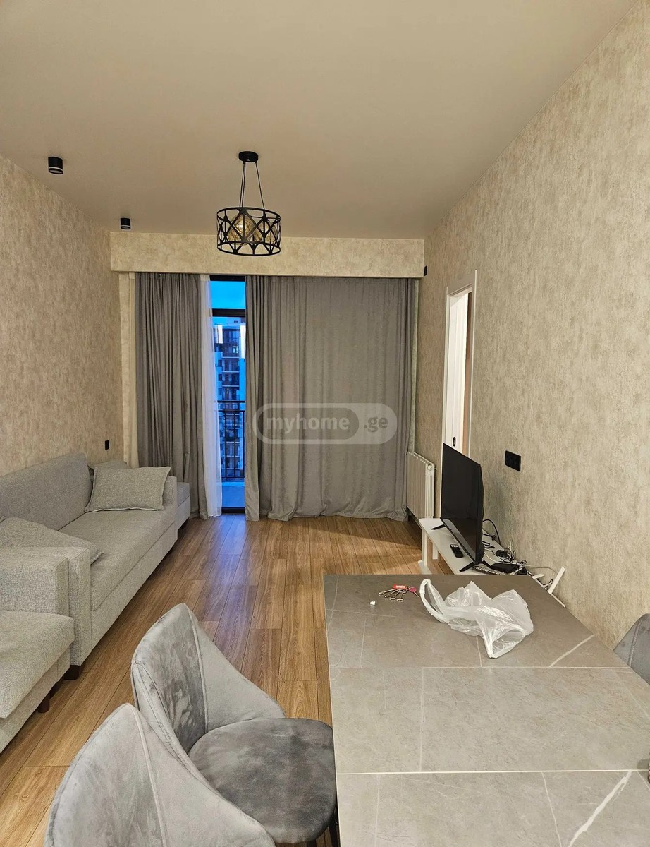 ვეფხისტყაოსნის ქ. 32 - 3 rooms