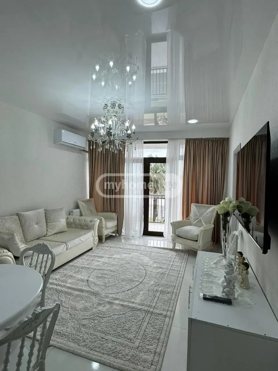 აღმაშენებლის გამზ.  - 3 rooms