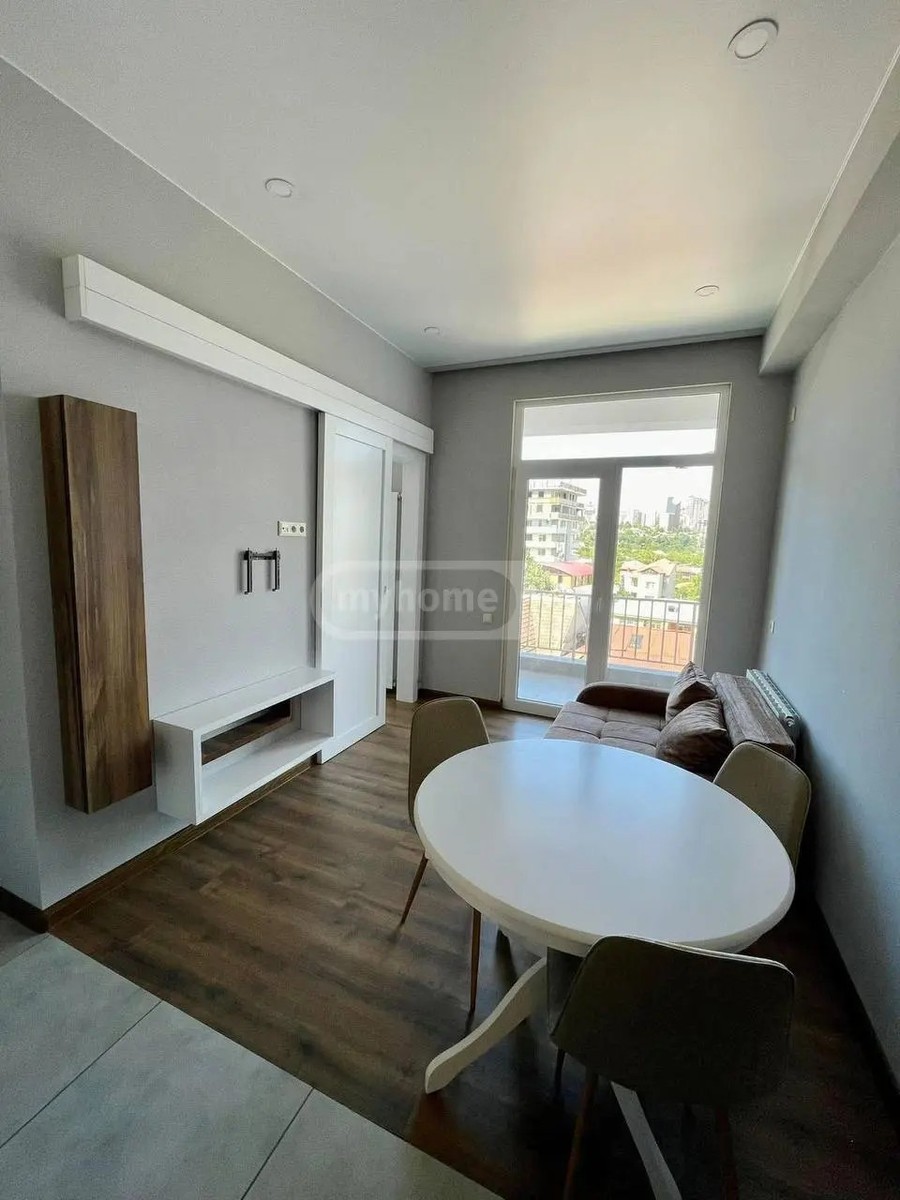 ნიკოლაძე გ. ქ. 15 - 2 rooms