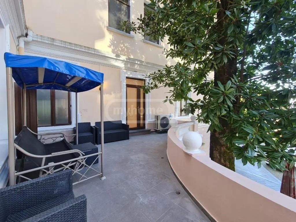 რუსთაველის ქ.  - 3 rooms
