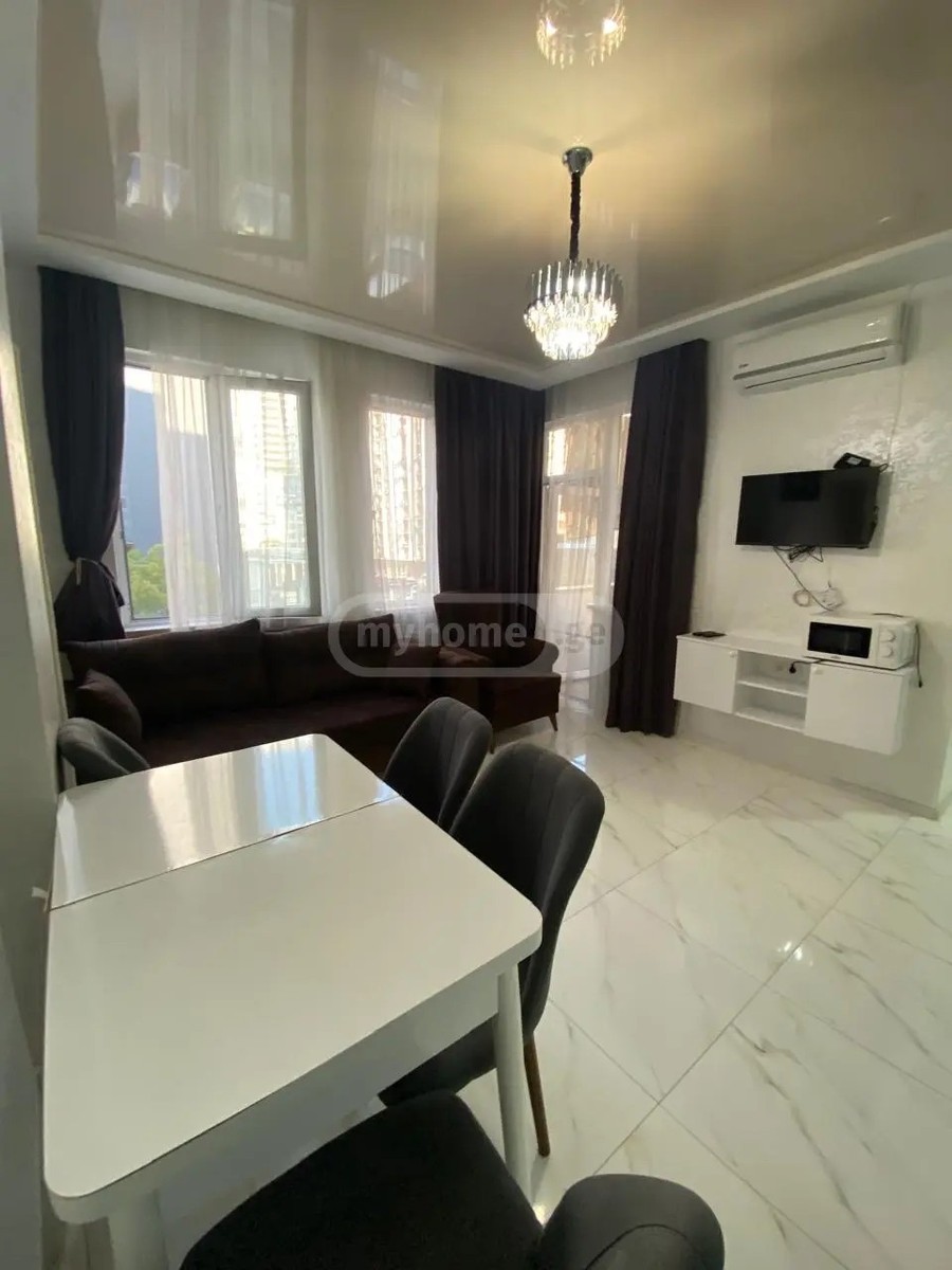 ანგისის ქ. 50 - 3 rooms