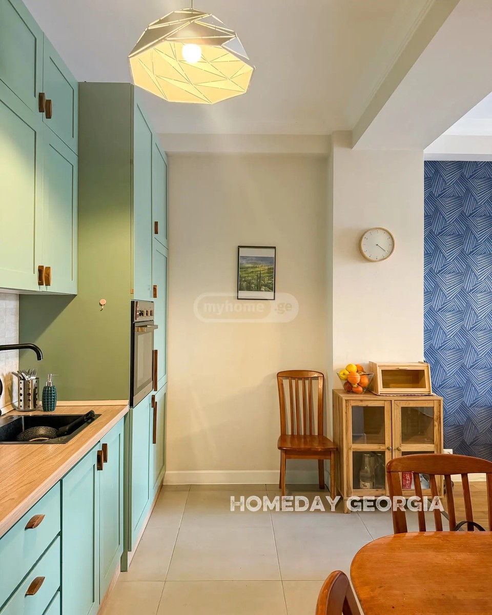 ქუთათელაძე კ. ქ.  - 4 rooms