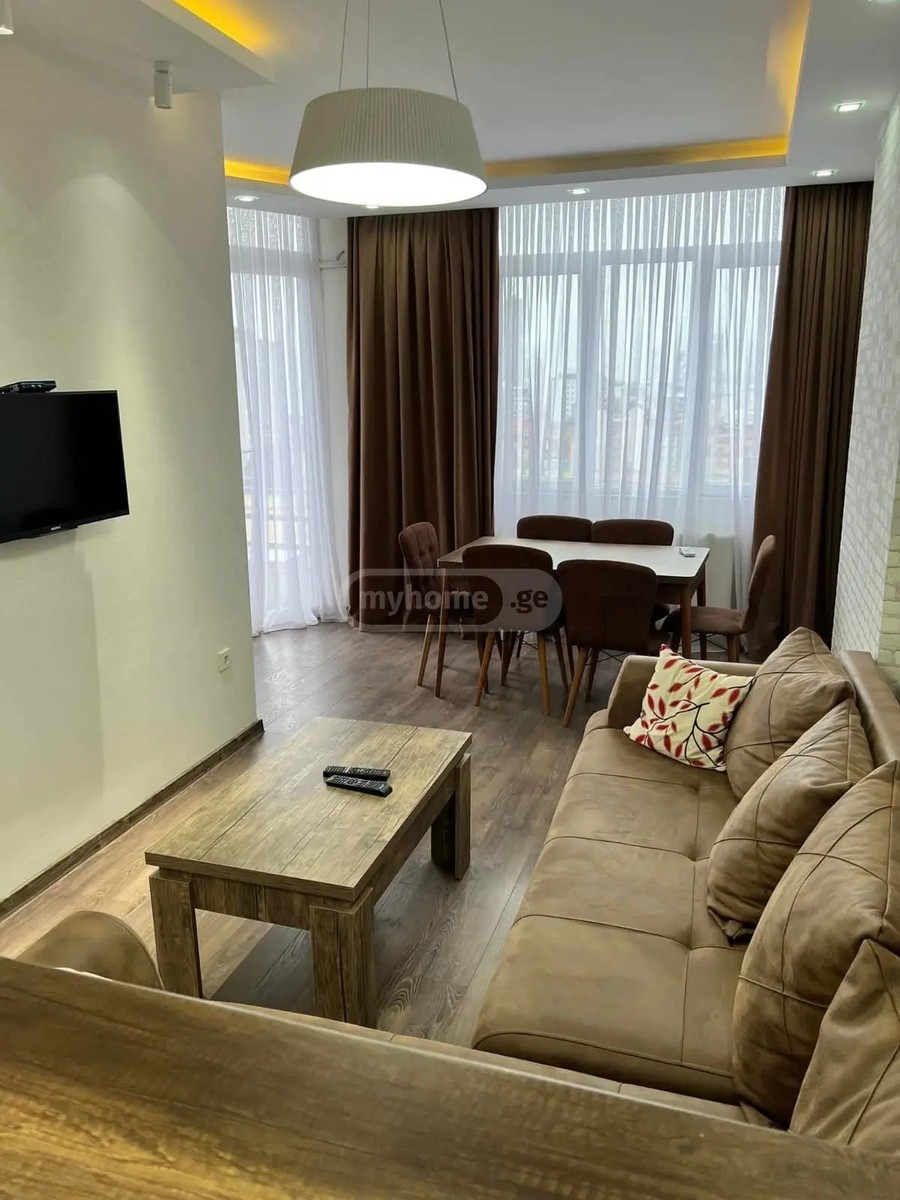 აბუსერიძე ტ. ქ. 5 - 2 rooms