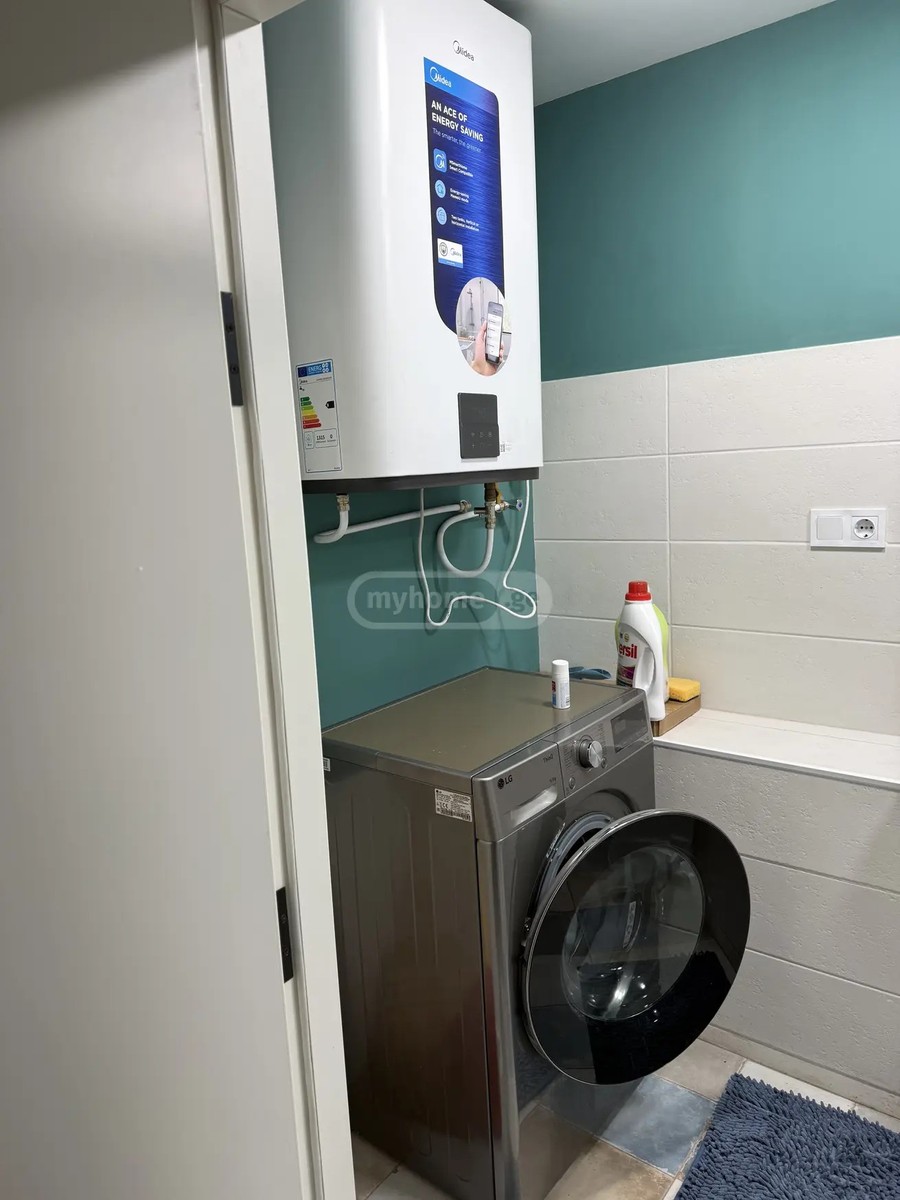 აღმაშენებლის გამზ.  - 1 rooms