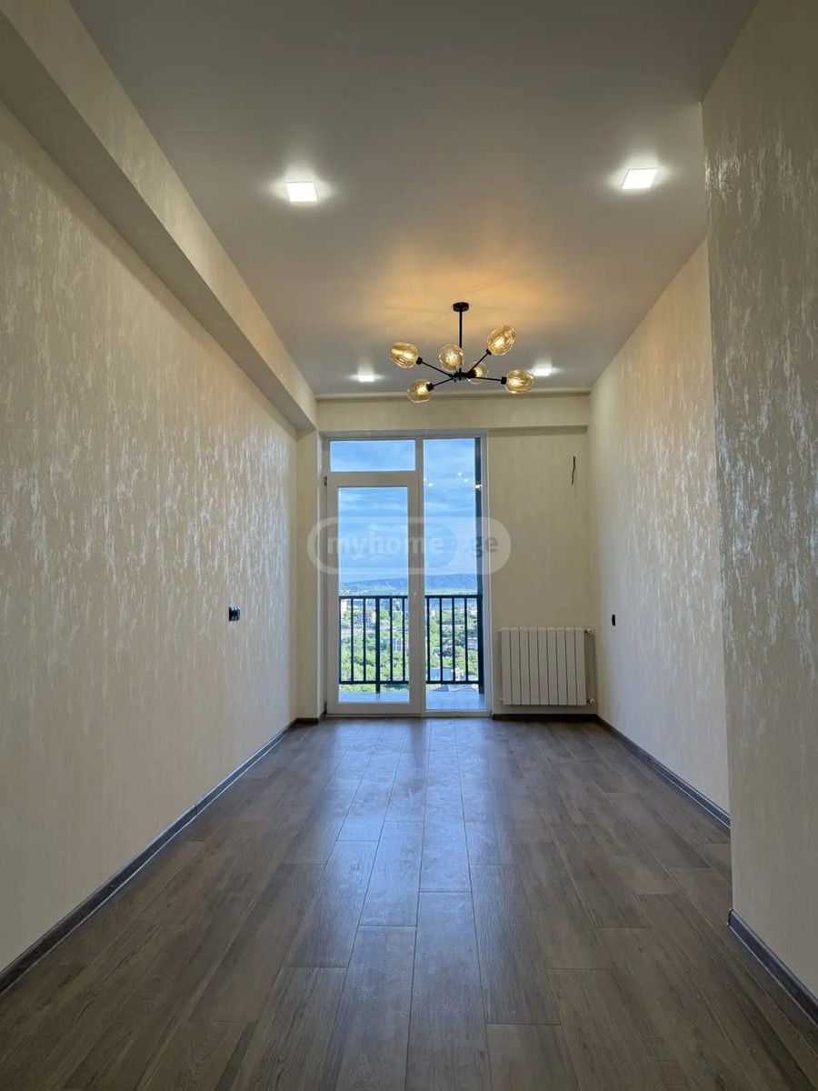 ვახტანგ ფირცხალავას - 3 rooms