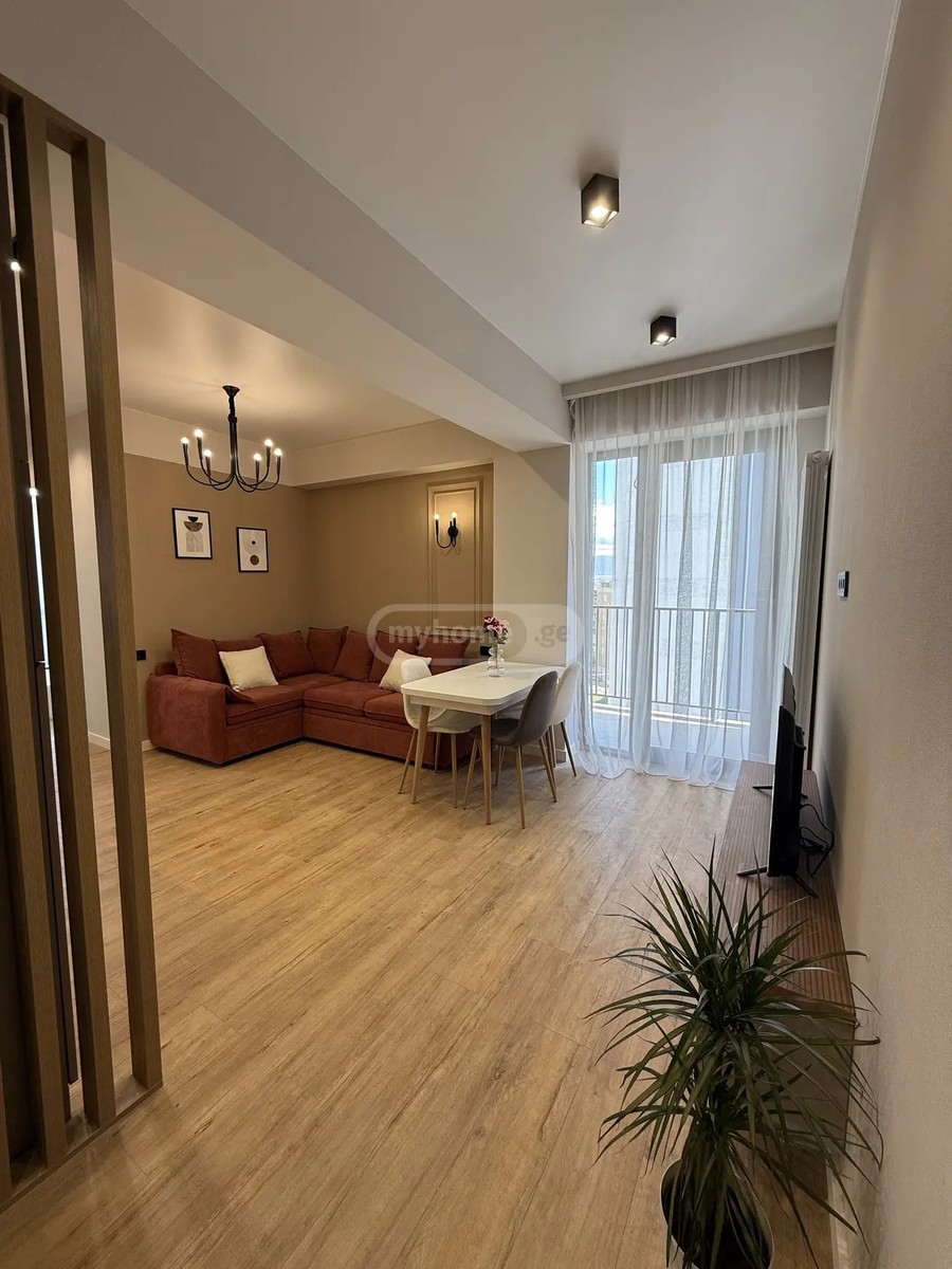 გიორგი ბრწყინვალეს ქ. 50 - 3 rooms
