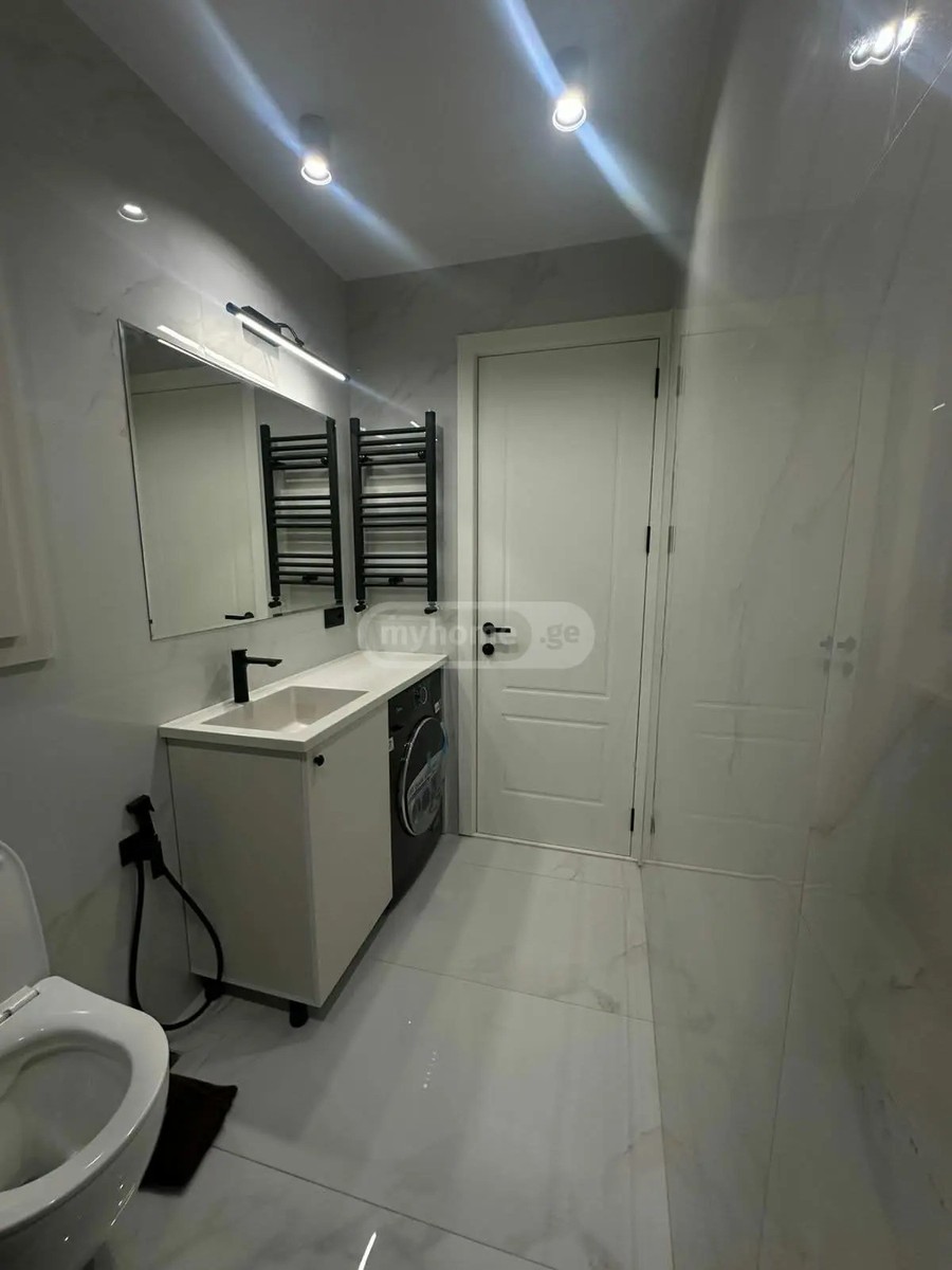 დემეტრე თავდადებულის ქ. 40 - 3 rooms