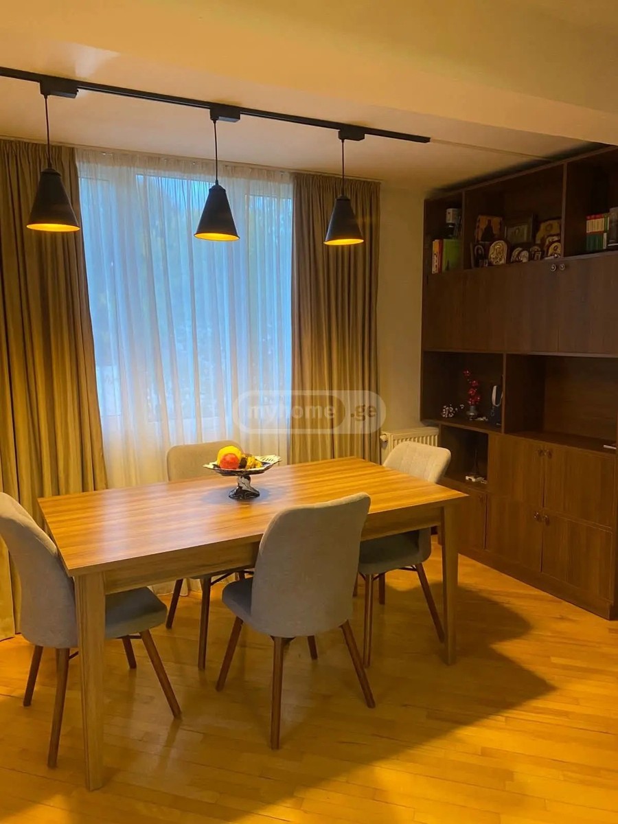 ყიფიანი დ. ქ.  - 4 rooms