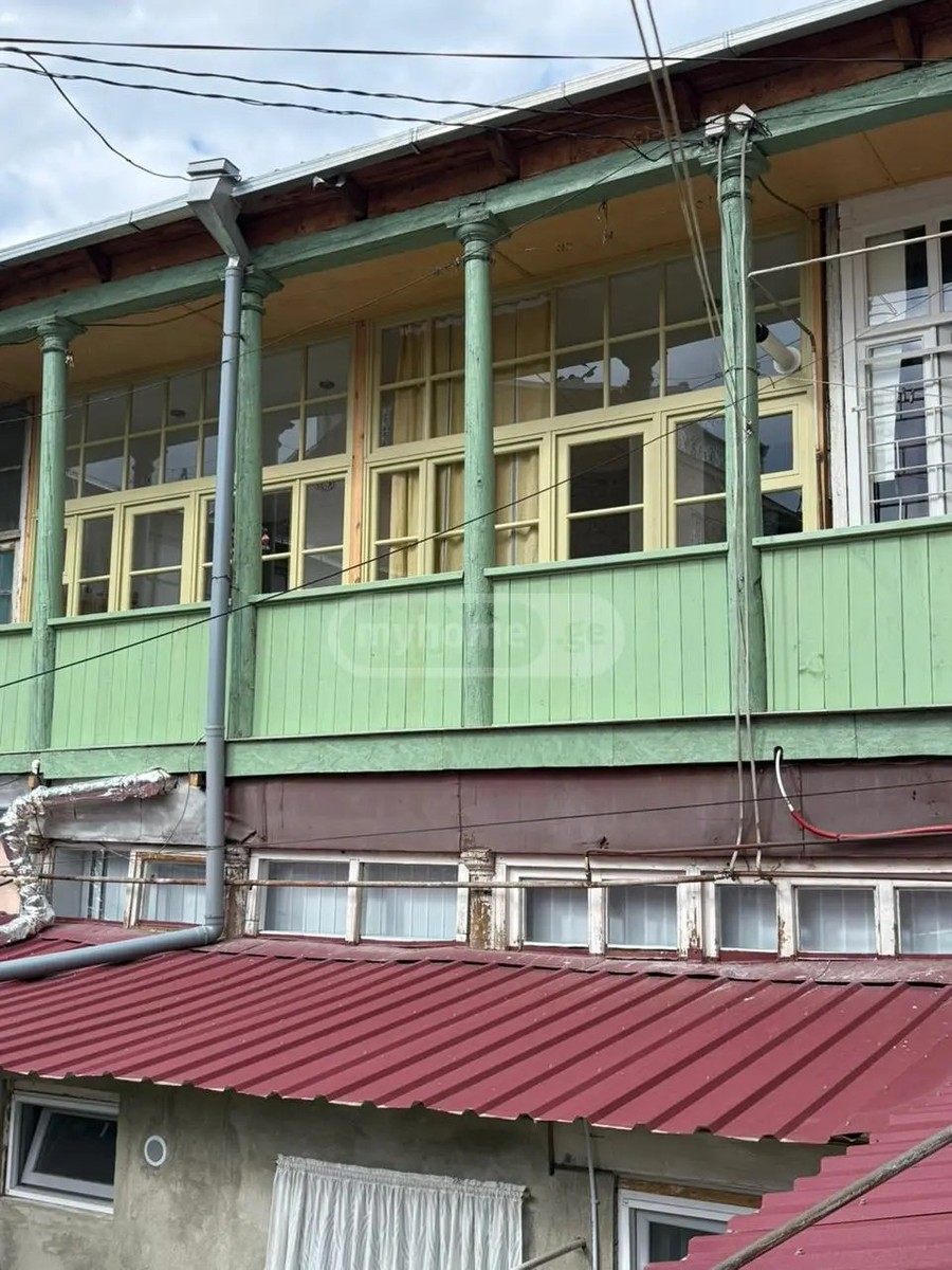 მაზნიაშვილის ქ. 9 - 2 rooms
