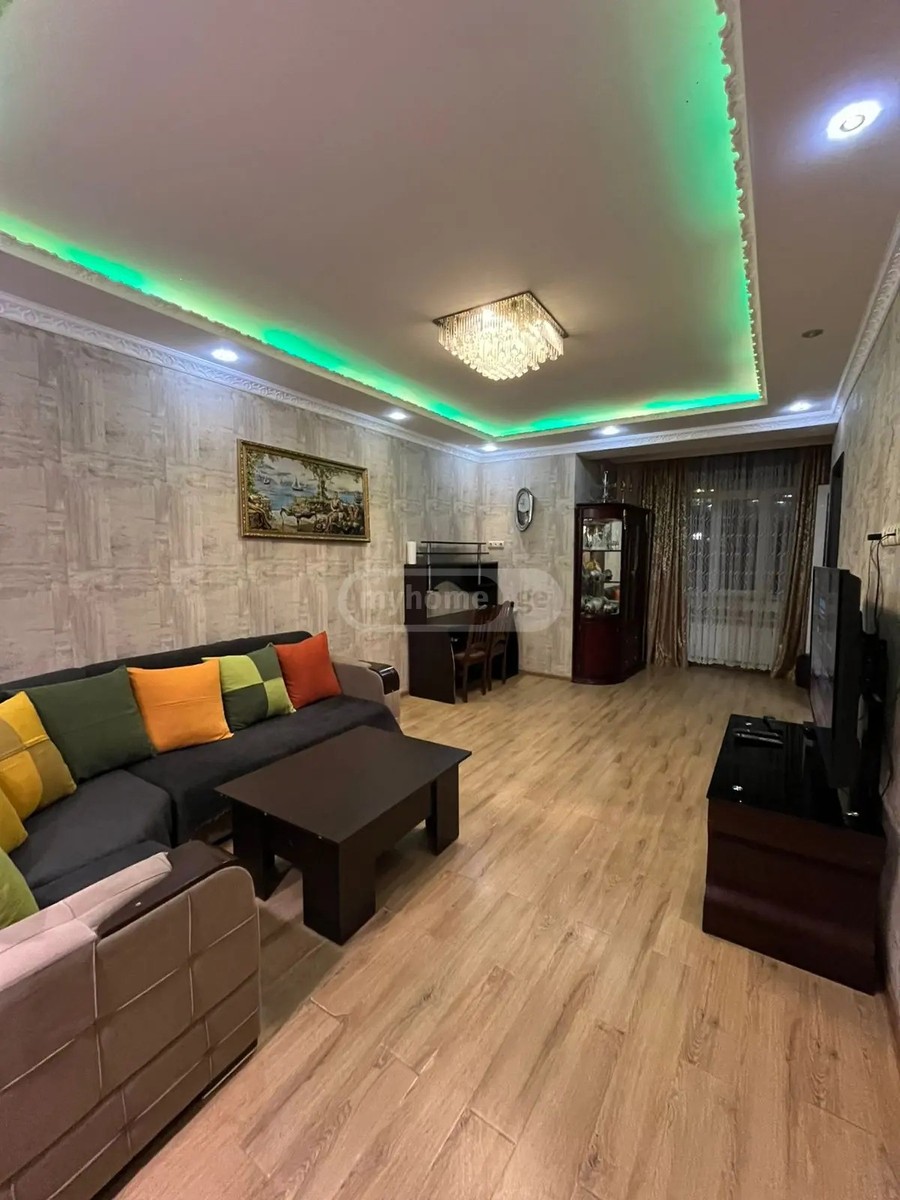 ინასარიძის ქ. 11 - 4 rooms