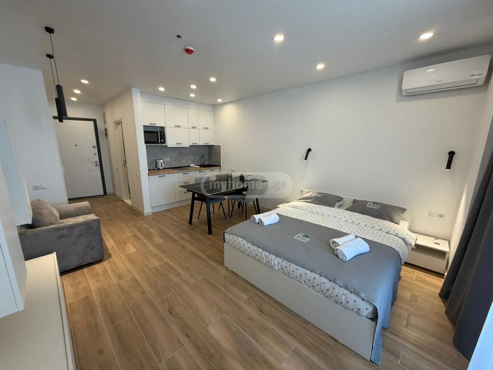 ნიჟარაძე რ. ქუჩა 10 - 1 rooms