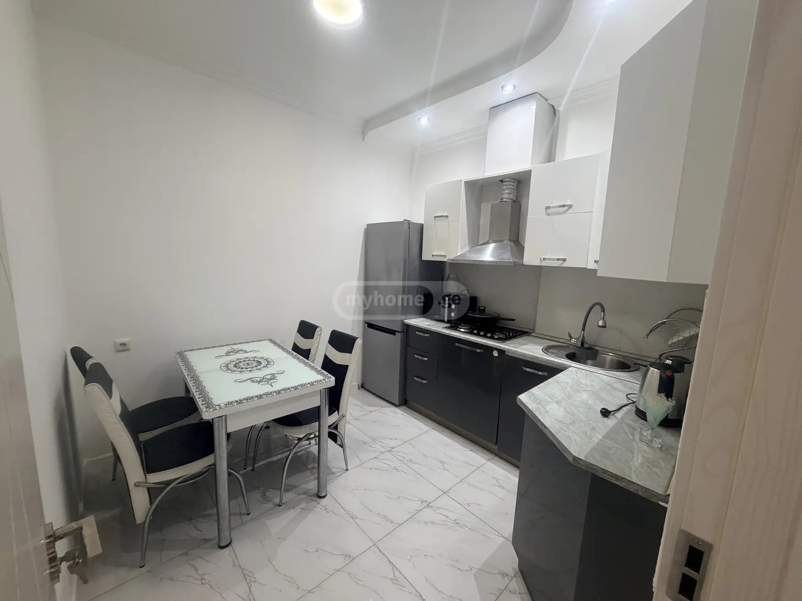 წერეთლი ა. ქუჩა 32 - 3 rooms