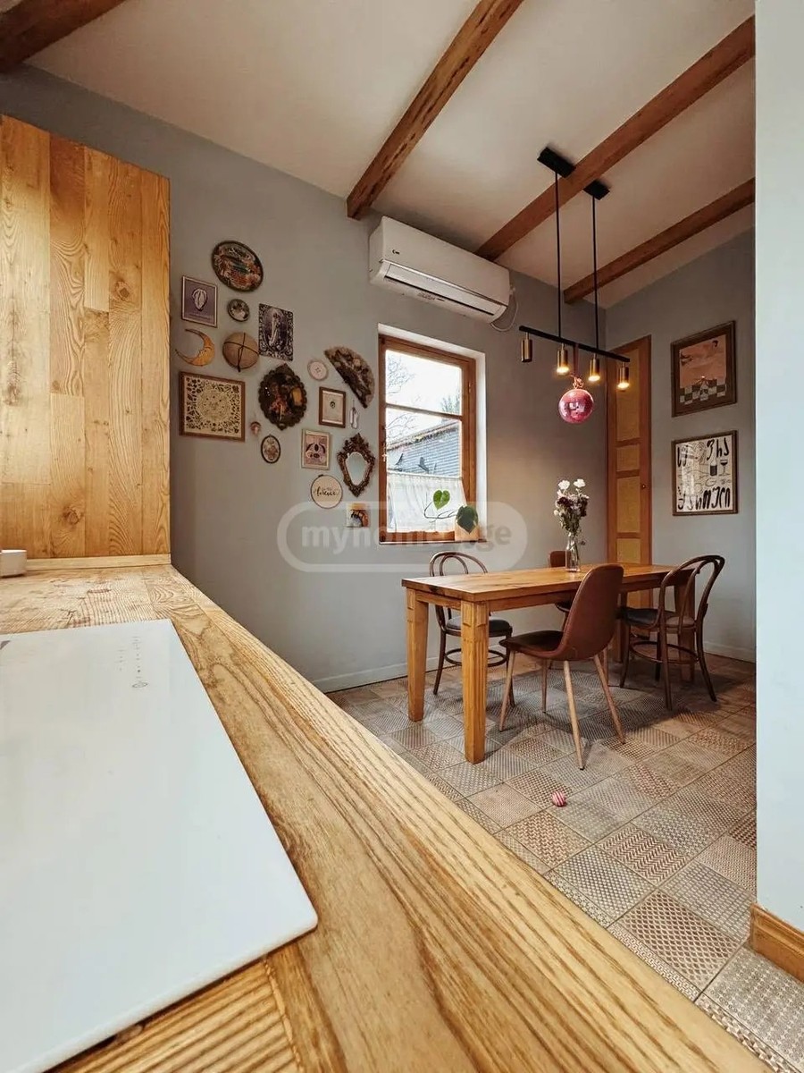 ნინოშვილის ქ.  45 - 3 rooms