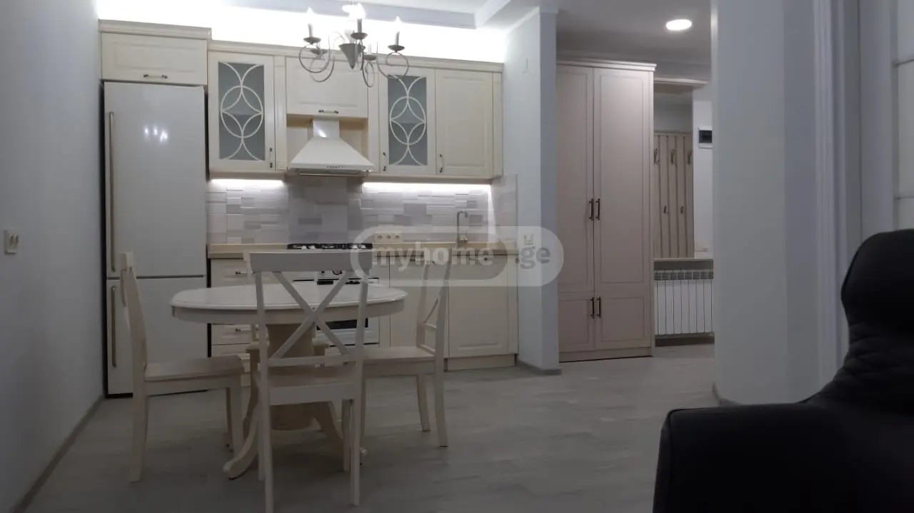 გრიბოედოვი ა. ქ. 43 - 3 rooms