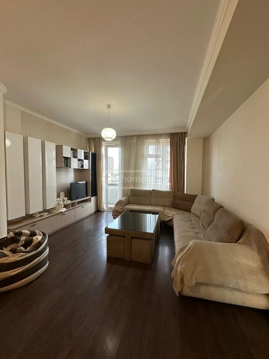 მიცკევიჩი ა. ქ.  - 3 rooms