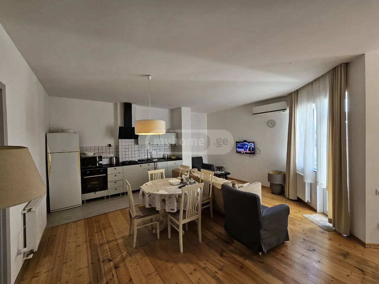 ასათიანი ლუ. ქ. 13 - 4 rooms